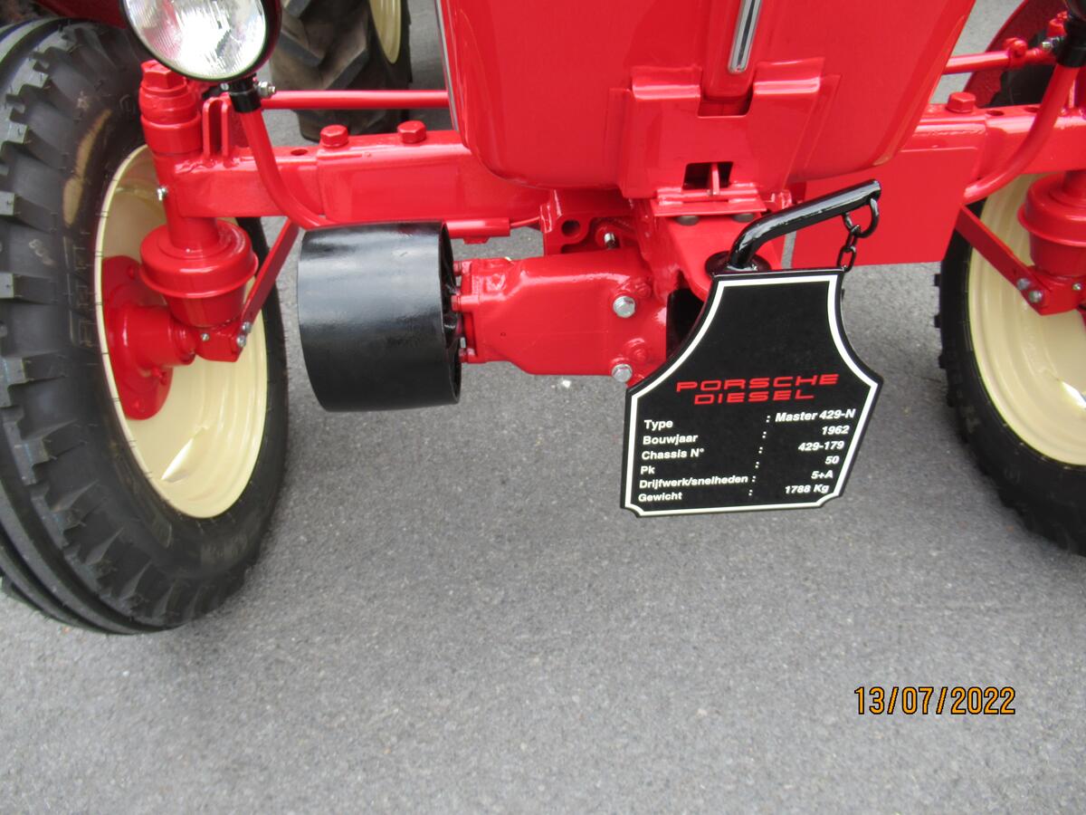 front detail